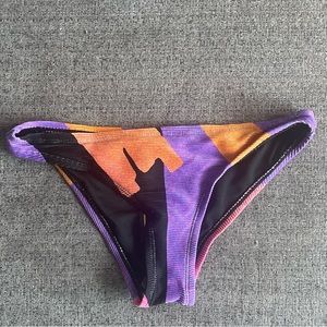 PIT VIPER bikini bottoms